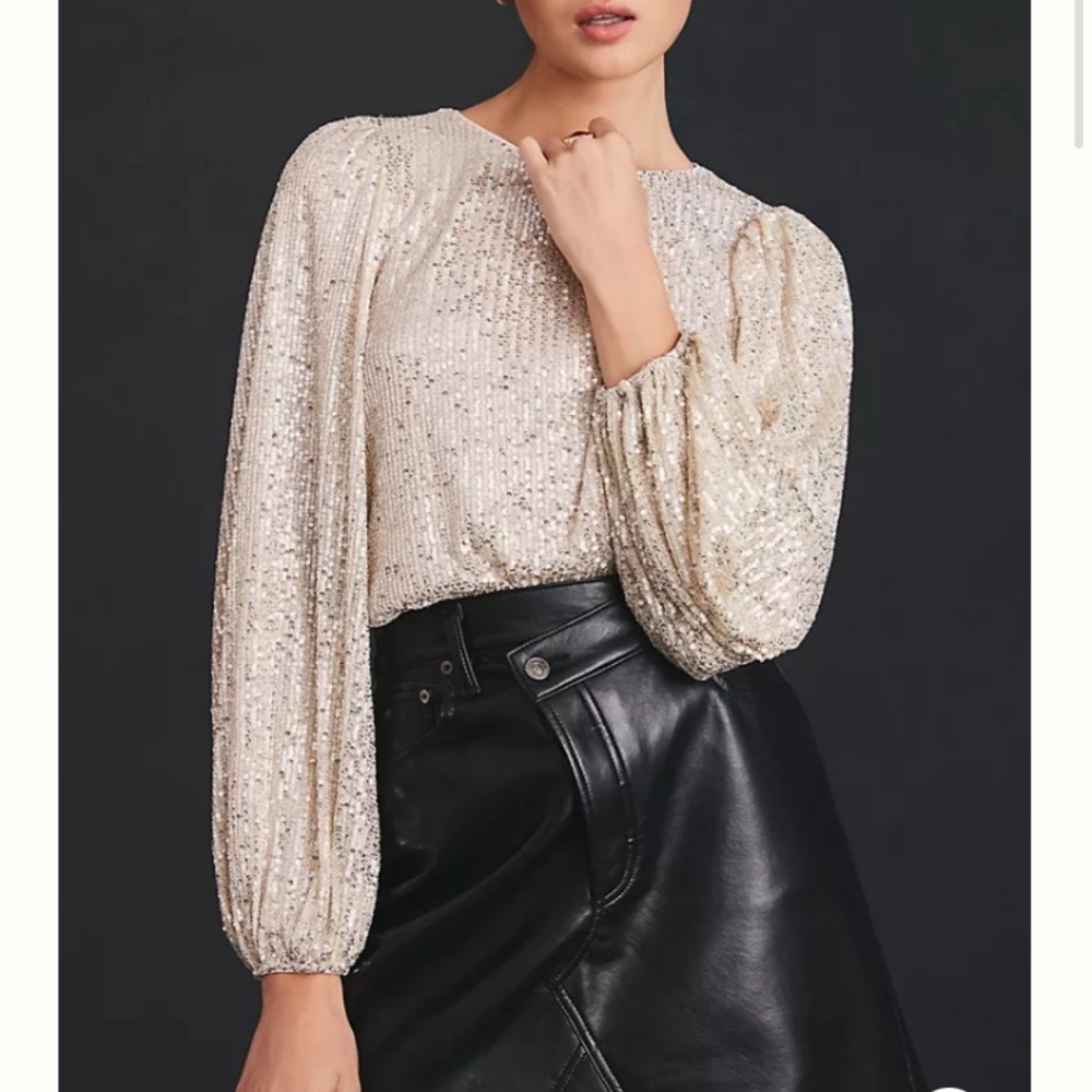 Flat white sequin top from Anthropologie xs.  Current and sold out NWT